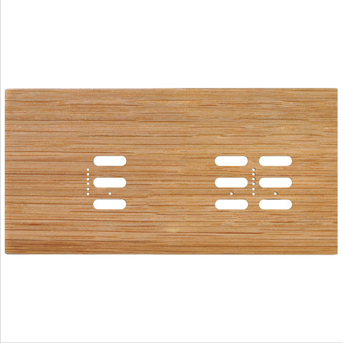 Wise Fusion Plate 3 Gang Plate Oak
