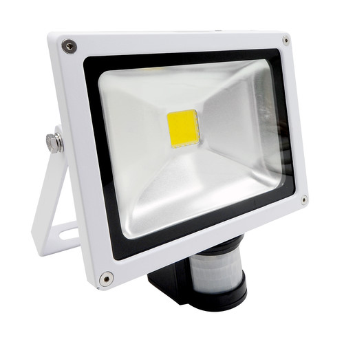 LED PIR White Outdoor Garden Floodlight 240V 20W 3000K Warm White