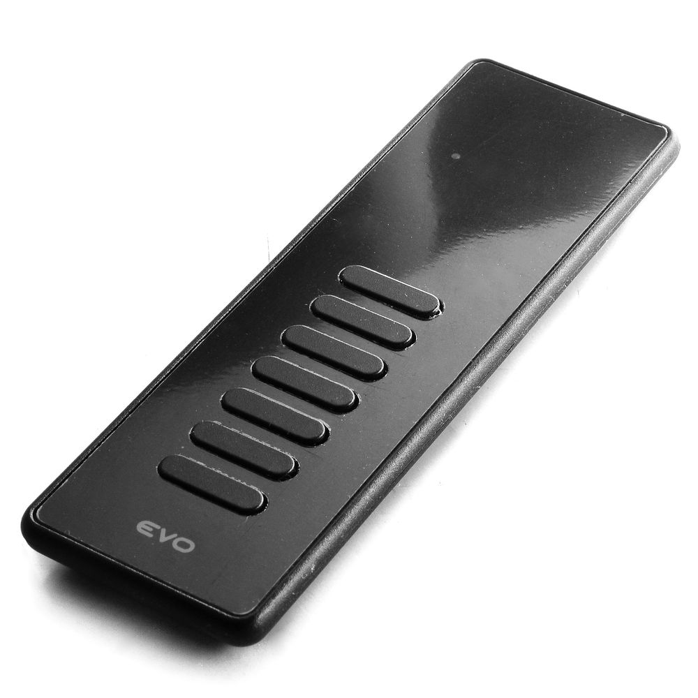 Wise Evo Wireless Lighting Remote 7 Channel Black