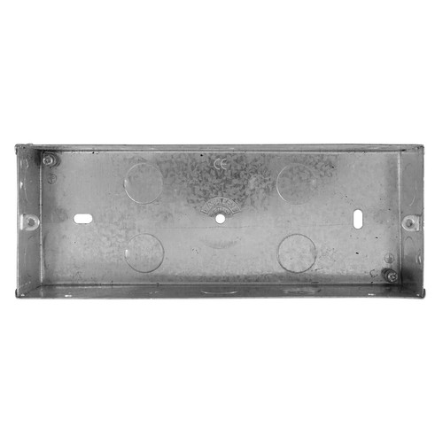 3 Gang Plate Back Box Metal 35mm