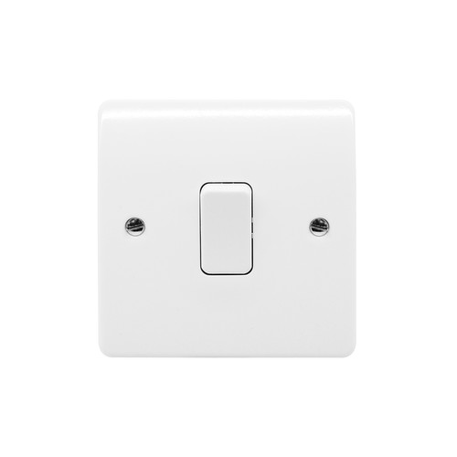 MK Logic Plus Rocker Switch 1 gang 10 amp 1 way White