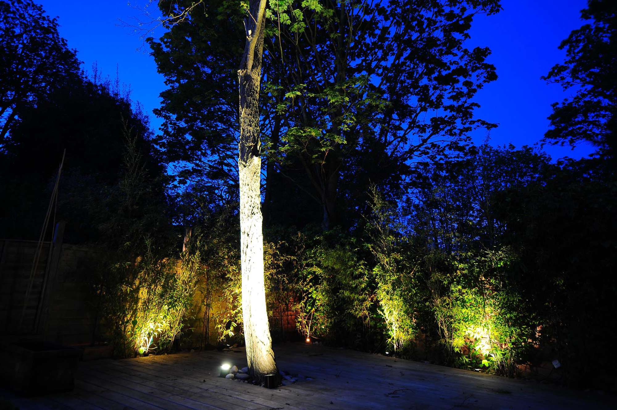 Exterior Uplights | Mr Resistor Lighting