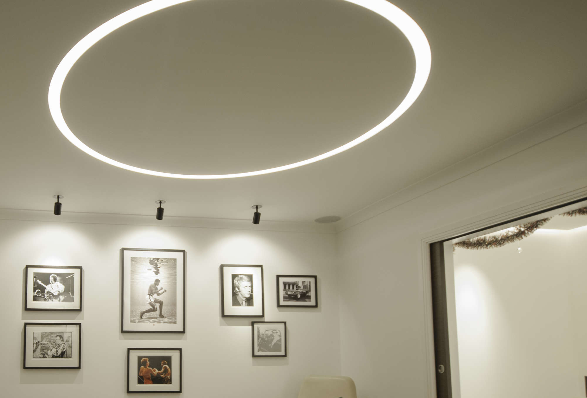 Tube Integrated LED Barn Door Light 12W 38° Beam Angle Black 3000K Warm