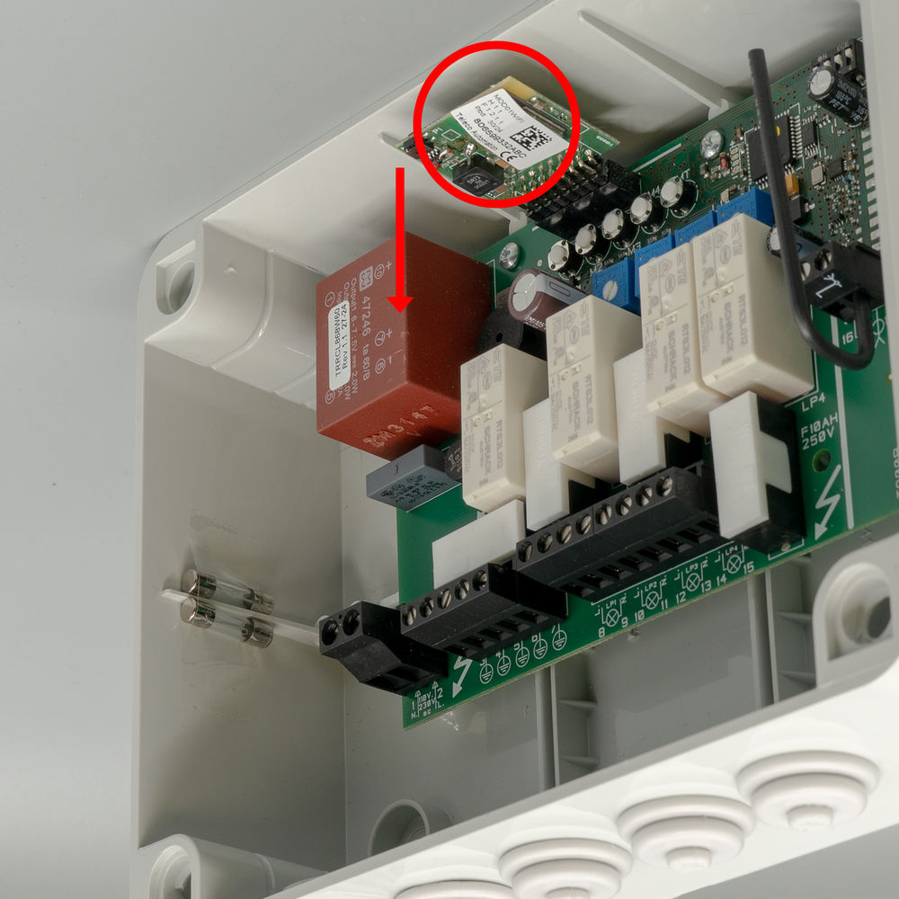 Wise Box V4 with Direct Timer, Kit includes Keypad & Key Fob 4 Channel, 5 Amps / Circuit