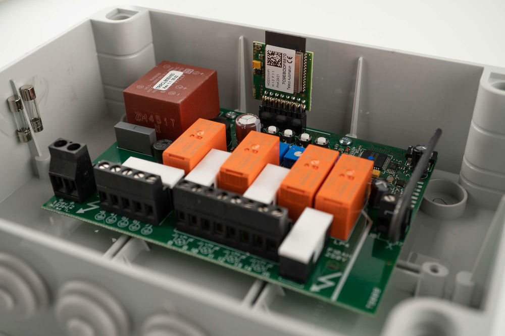 Wise Box V4 with Direct Timer 4 Channel, 5 Amps / Circuit