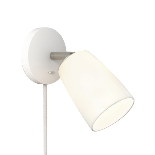 Carlton Plug-In Wall Light 240V Porcelain 5W