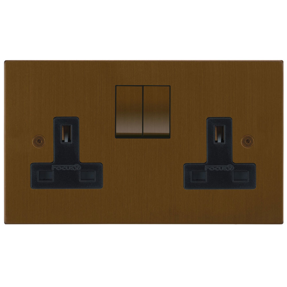 Horizon Square Switched Socket Outlet 2 gang 13 amp Antique Bronze | Mr ...