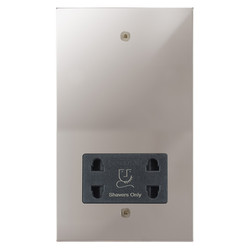 Horizon Square Shaver Socket 1 gang Polished Chrome / Black Insert