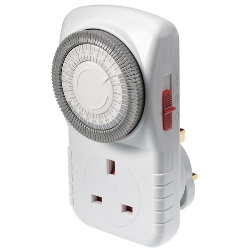 7 Day Plug-In Segment Time Switch White