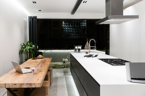 Trimless downlights and LED Tape in Kitchen