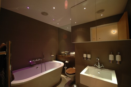 Colour change downlights