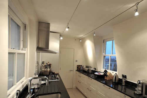 Wire system in kitchen