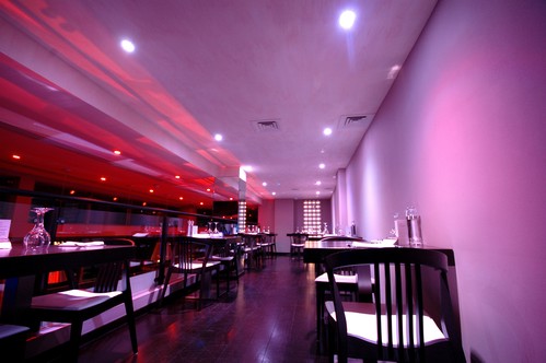 Colour change contour downlights 