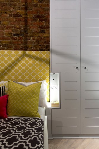 Mona Lisa spot lighting for bedside