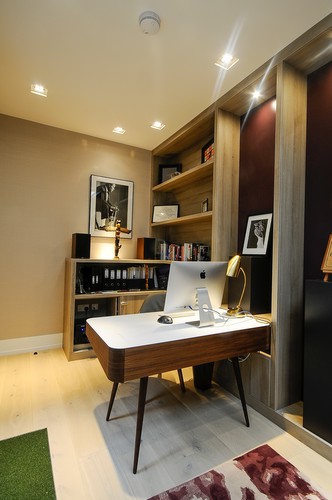 Trimless AR111 downlights in office