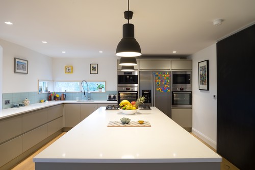 Trimless downlights in kitchen