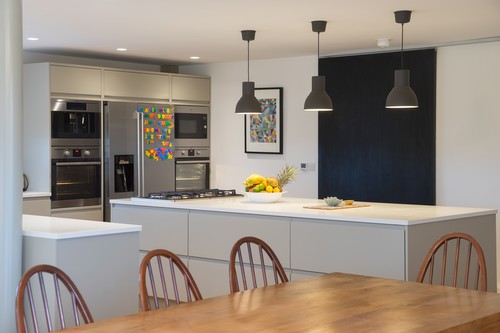 Trimless downlights in kitchen