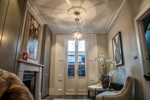 Trimless downlights in living room
