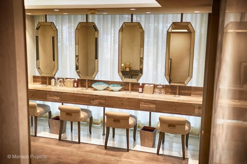 Dropped ceiling and trimless downlights in dressing room