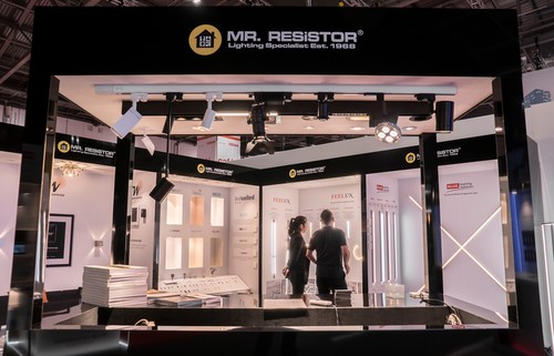 Lux Live 2018 - Mr Resistor Stand