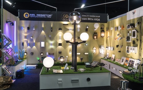 Landscape Show - Mr Resistor Stand
