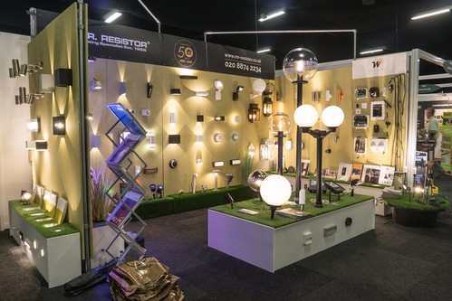 Landscape Show - Mr Resistor Stand