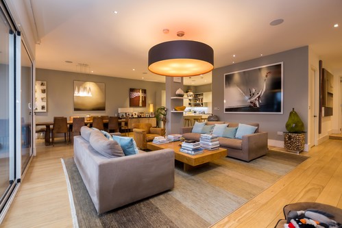 Rock n Roll downlights with Reality LED Modules and a central pendant