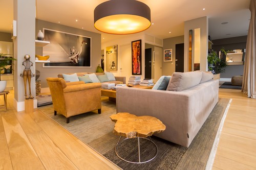 Rock n Roll Downlights with Reality LED Modules and a central pendant