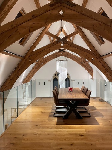 Wire System above dining table