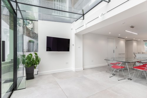 Tube track lighting conservatory