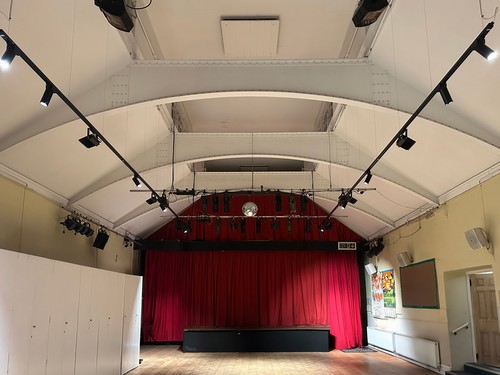 Tube track lights with floodlights