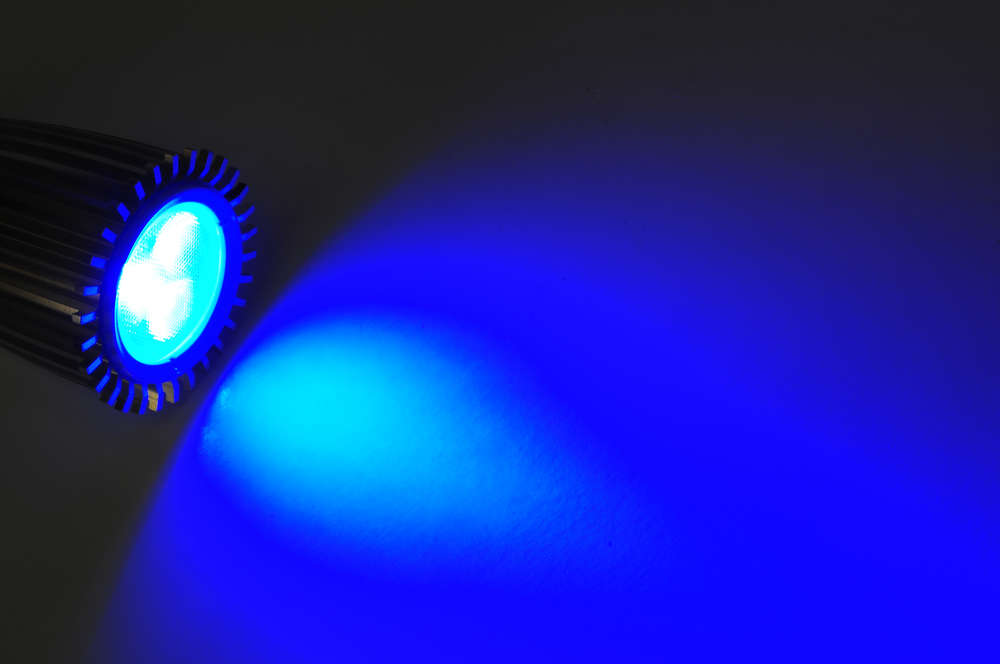 GU10 Colour LED 7W 290lm CRI80 Dimmable Lamp 45° Green in use