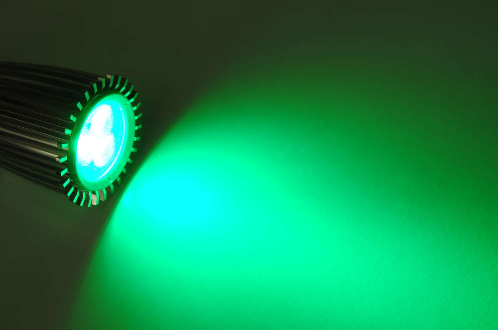 GU10 Colour LED 7W 290lm CRI80 Dimmable Lamp 45° Green in use