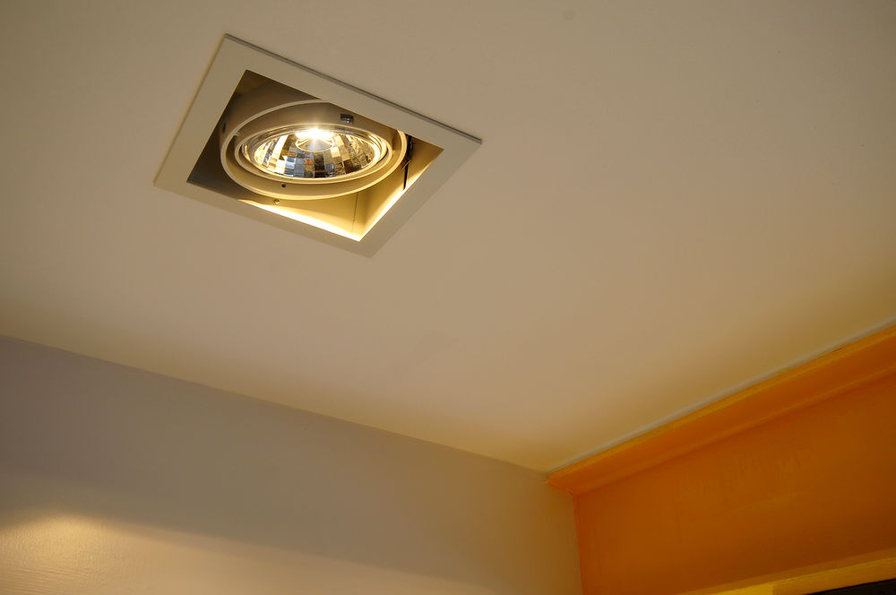 Reality AR111 Dali LED 13W 950lm Dimmable Lamp Incl. Driver 24° 4000K Cool White in use