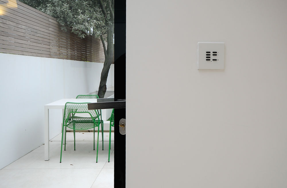 Wise Vogue Switch Primed White 2 Channel